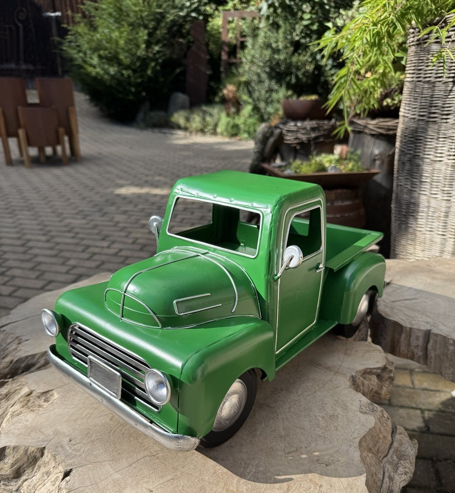 Metall Retro Fahrzeug Truck Dunkelgrün mit offener Ladefläche - Länge ca. 45 cm