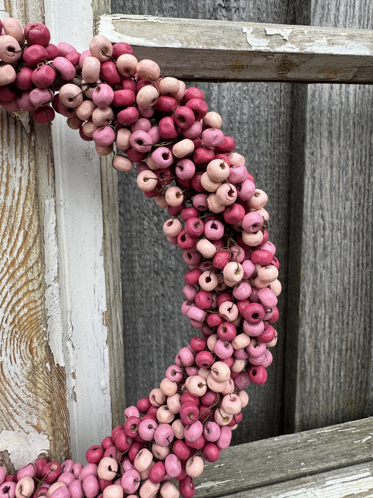 Holzperlenkranz Aride beere/rosa - Durchmesser 15 cm