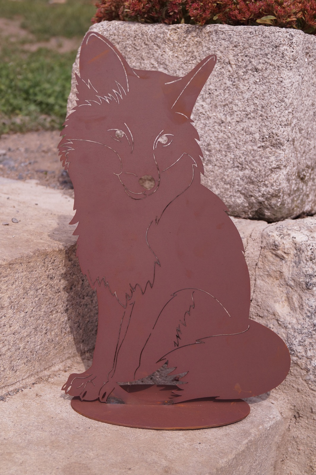 Edelrost Fuchs sitzend klein auf Bodenplatte - Höhe 40 cm