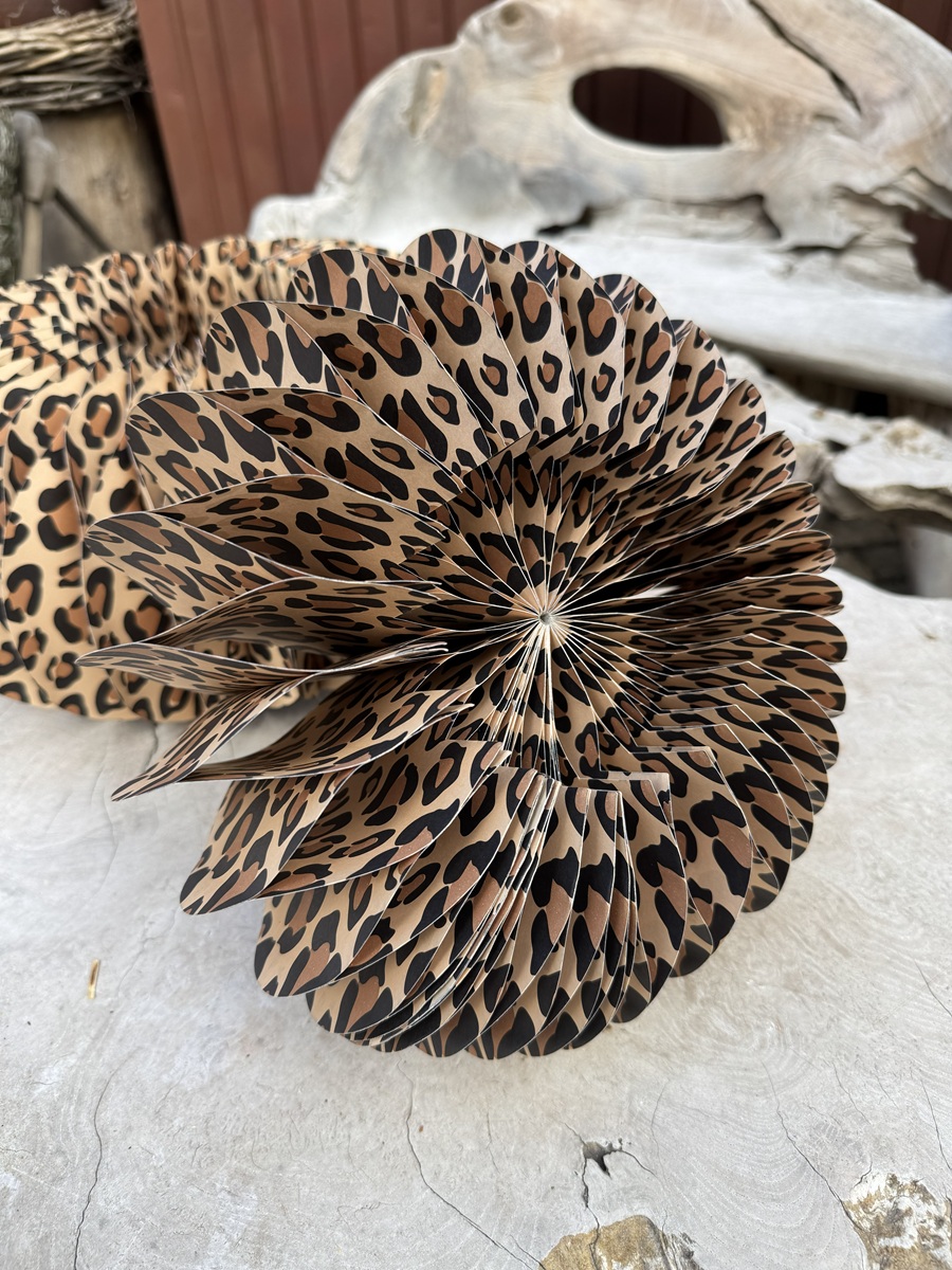 Papiersockel Leomuster Naturfarben - Durchmesser 28 cm