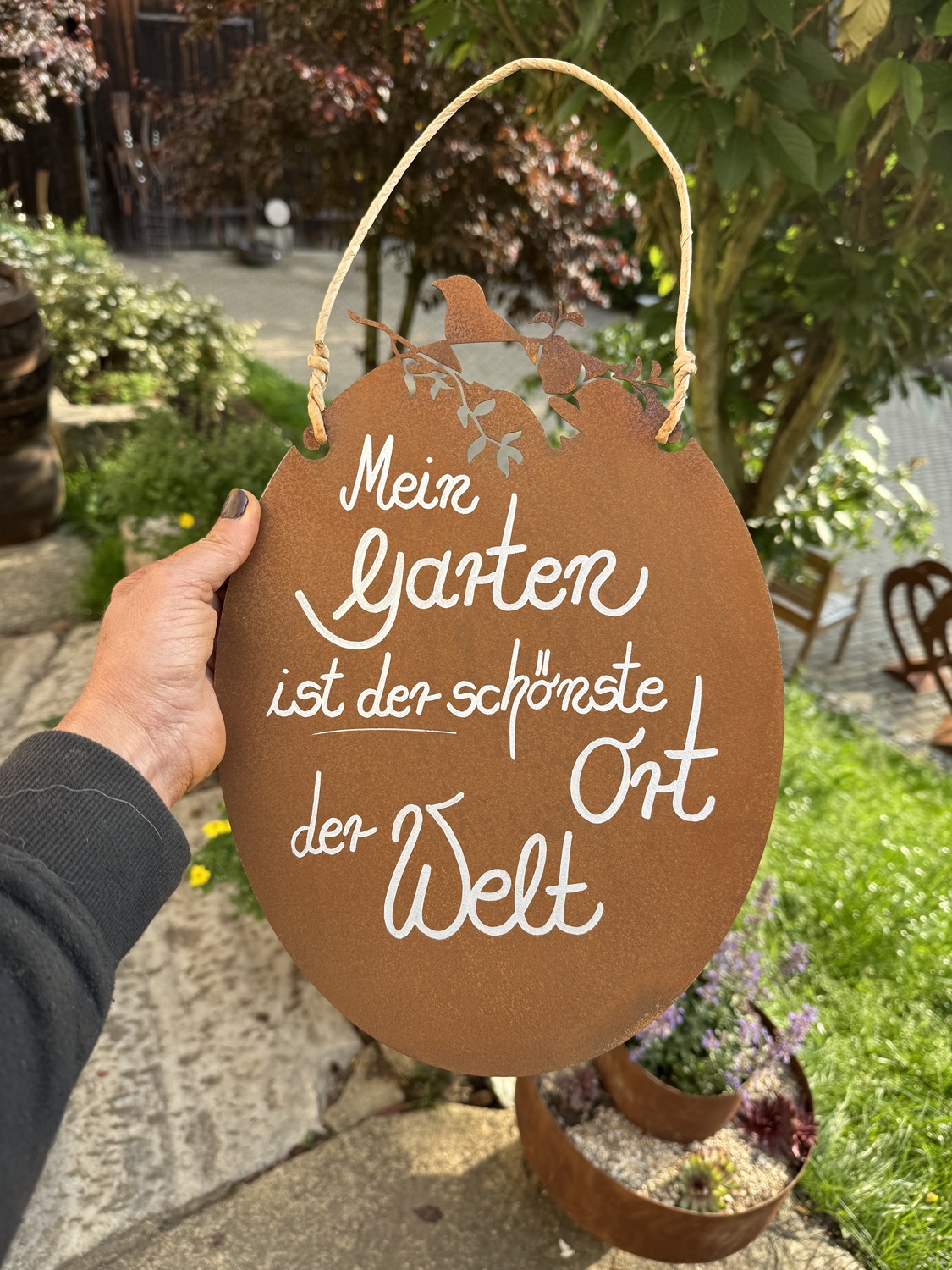 Edelrost Tafel oval mit Vogelmotiv - Mein Garten ist der schönste Ort der Welt