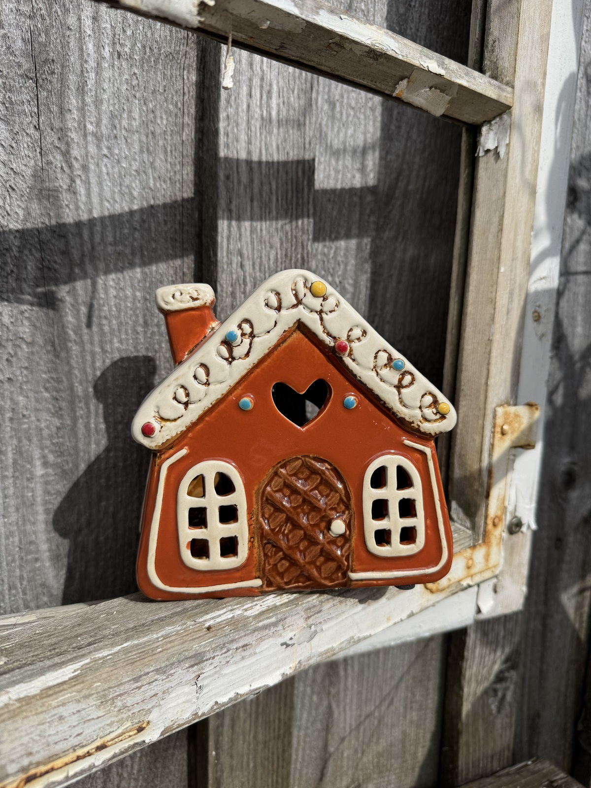 Keramik Lichthaus Lebkuchenhäuschen orangebraun mit Herz - Höhe 14,5 cm