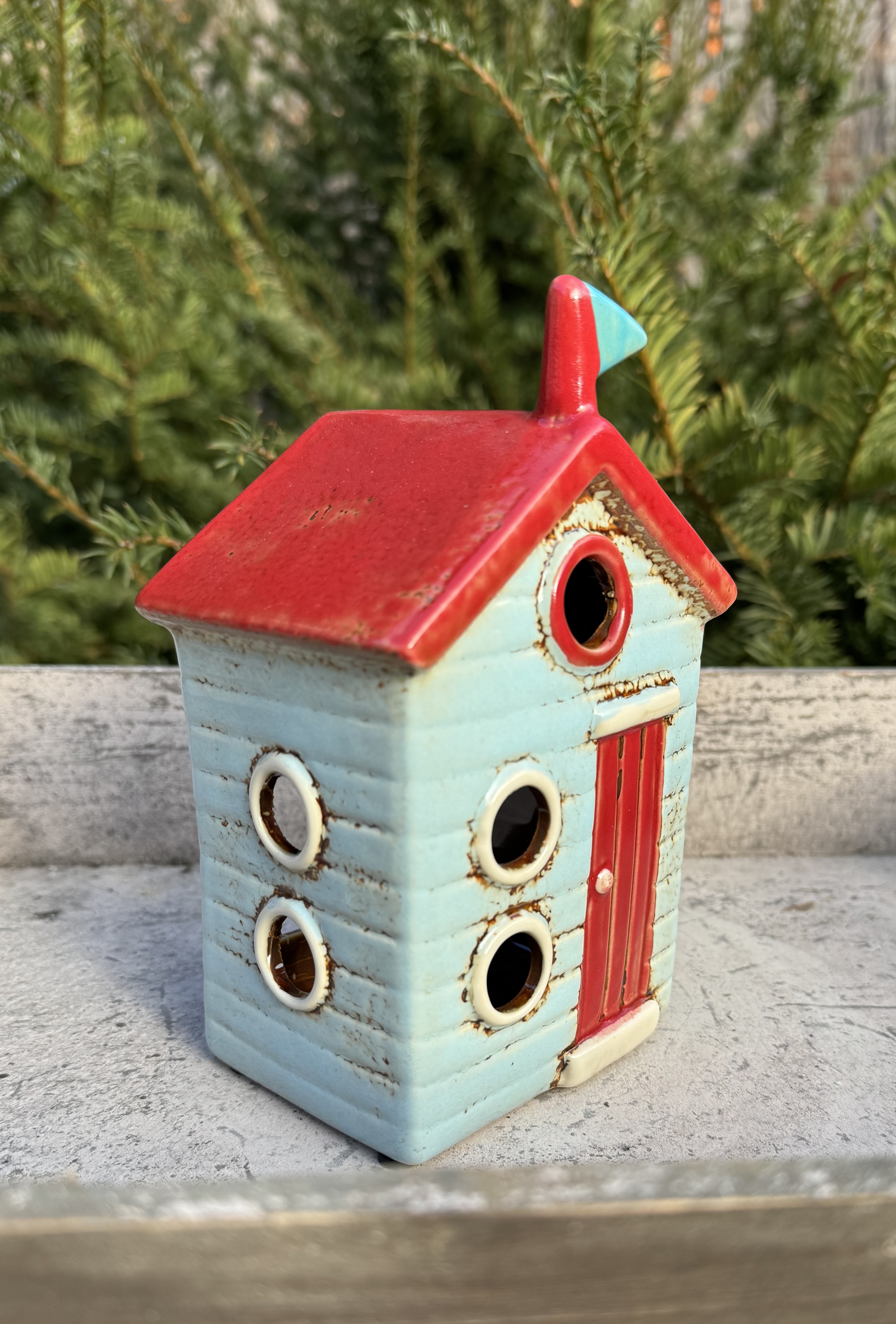 Keramik Windlicht kleines Strandhäuschen - Höhe 18,5 cm