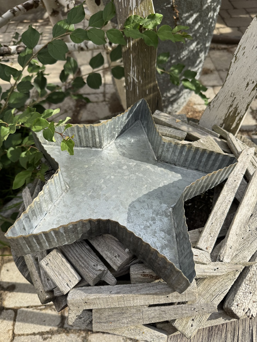 Eisenblech Stern Schale - Durchmesser 30 cm