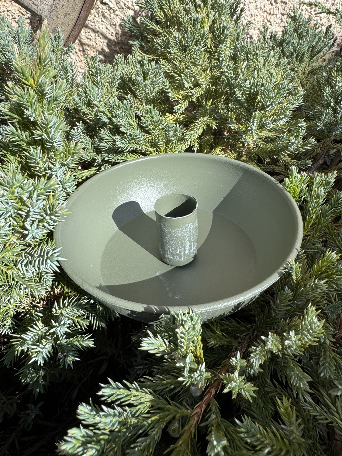 Metall Kerzenschale für Stabkerzen grün gewischt - Durchmesser 13 cm