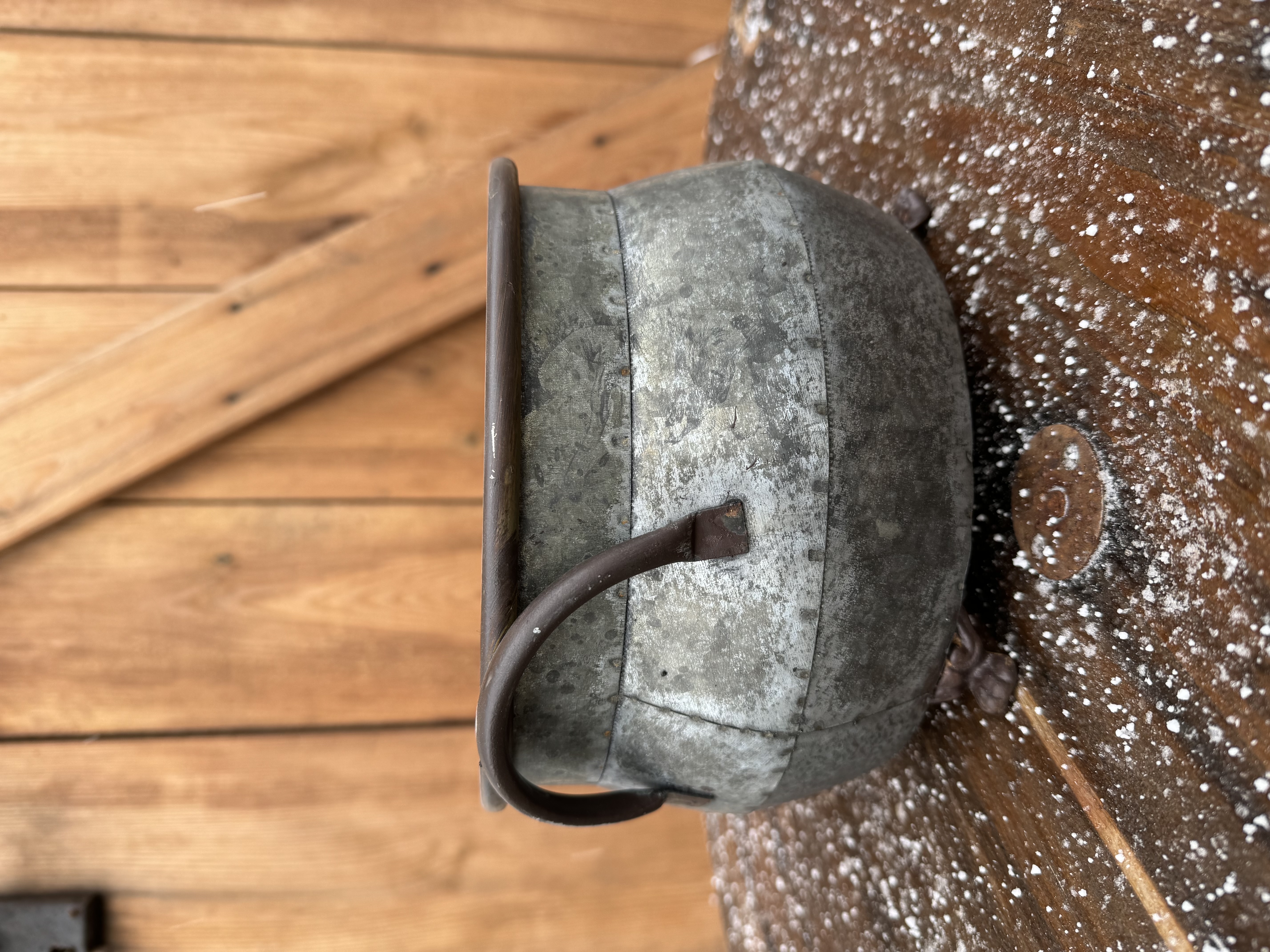 Zink Topf Serita klein mit Henkeln und Standfüßen - Durchmesser 21 cm