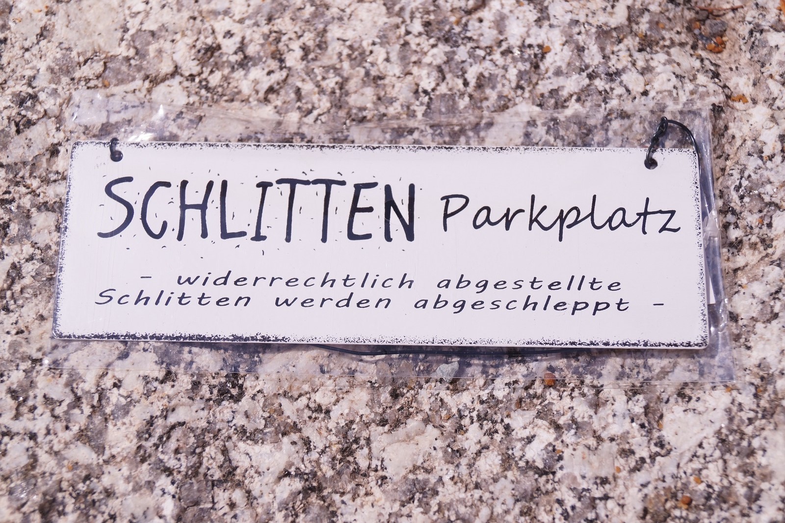 Metall Mini Schild Schlitten Parkplatz