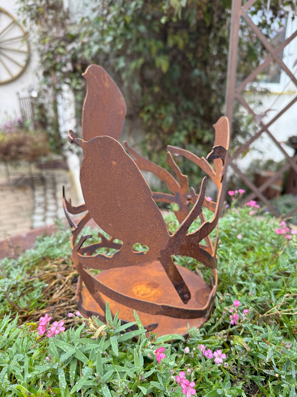 Edelrost Windlicht Vögel auf Ast mit Boden und Hülse - Höhe 25 cm