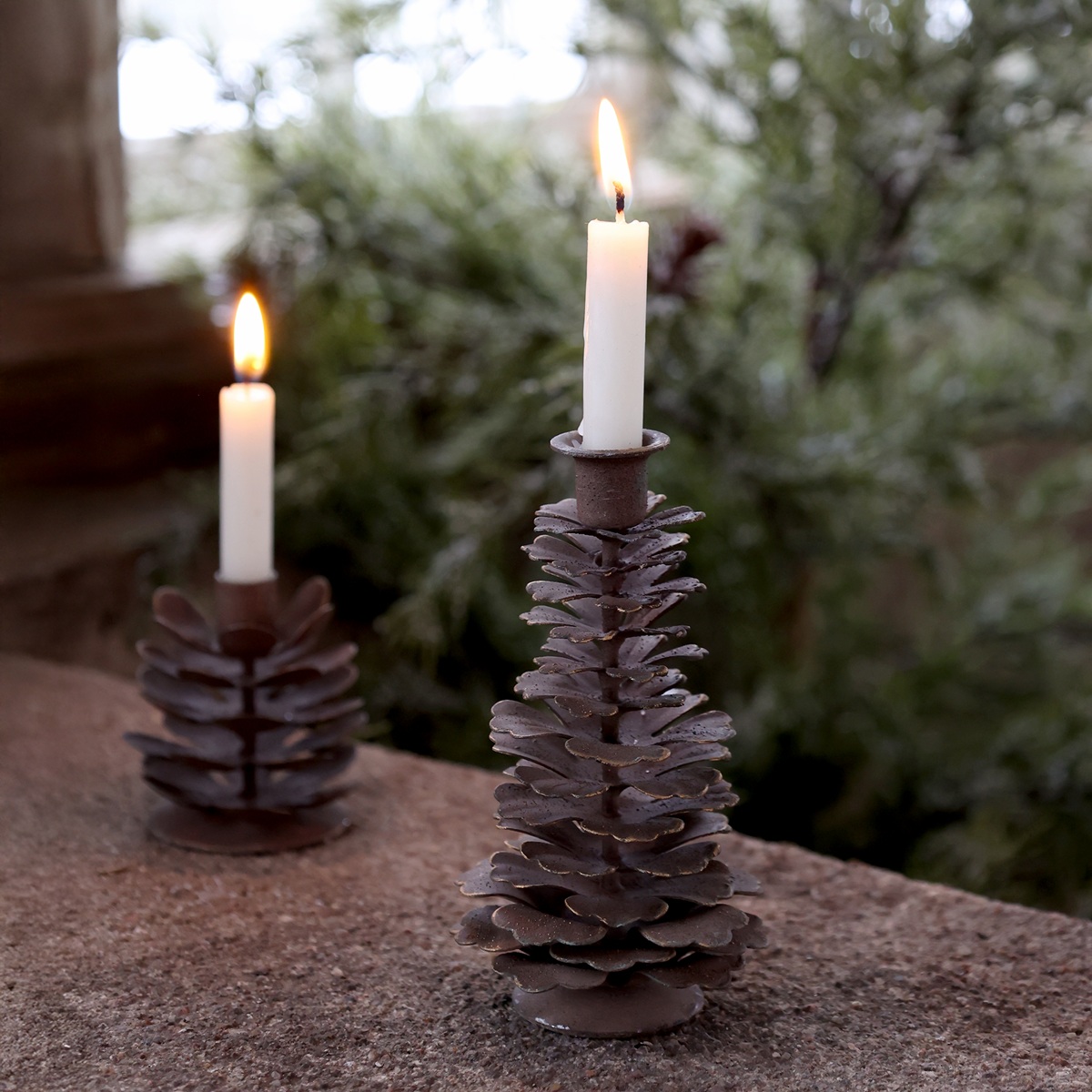 Metall Kerzenständer Zapfen in Rostoptik für Spitzkerzen – Höhe 12,5 cm