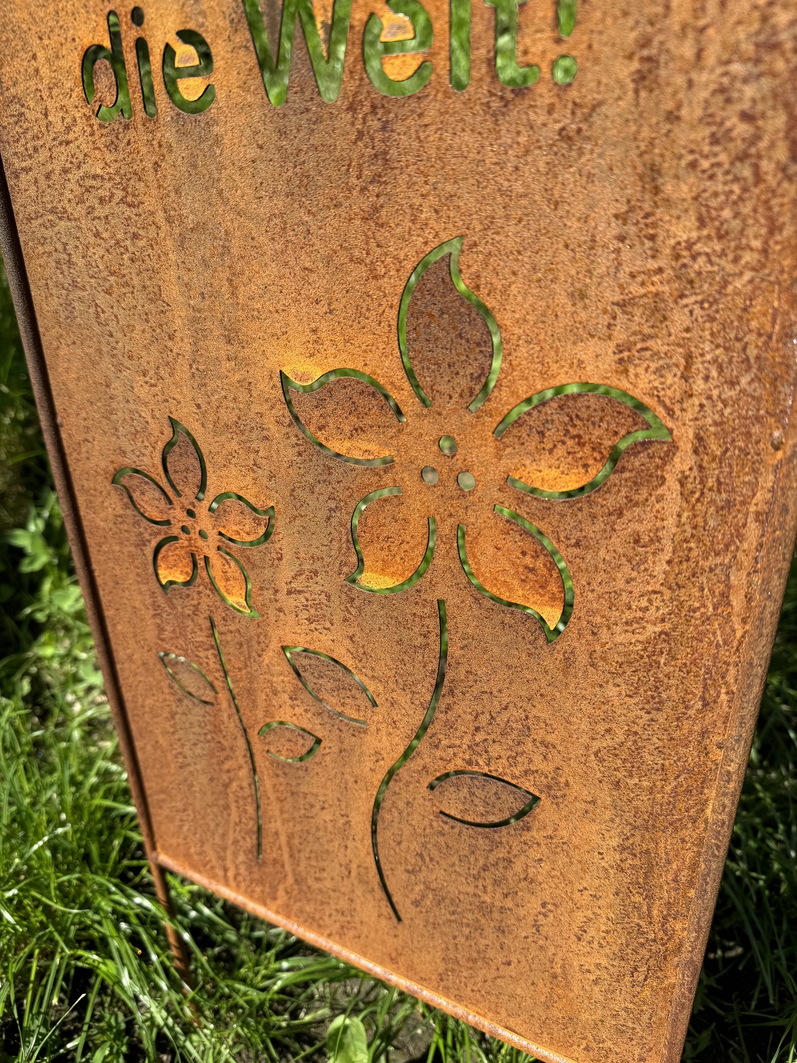 Edelrost Spruchtafel Wo Blumen blühen - Höhe 115 cm