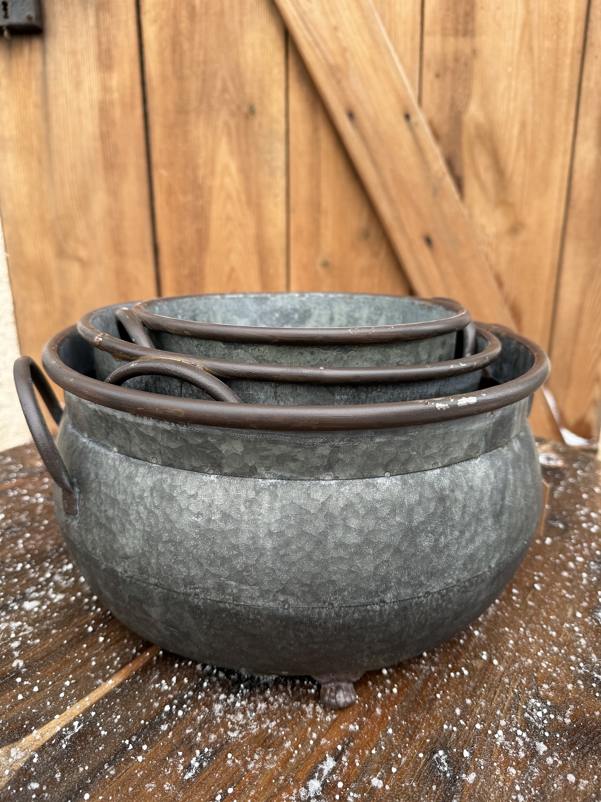 Zink Topf Serita groß mit Henkeln und Standfüßen - Durchmesser 31 cm