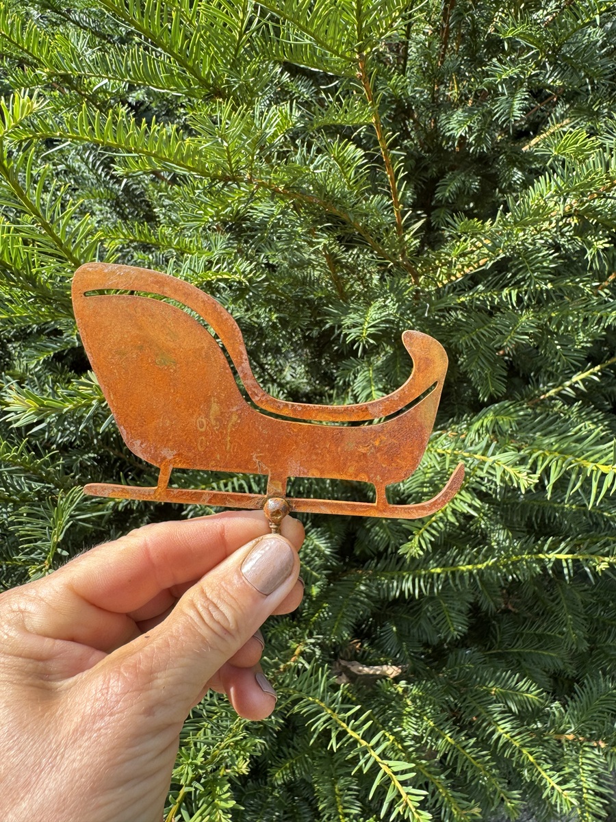 Edelrost Schlitten breite Form mit Schraube - Länge 12 cm
