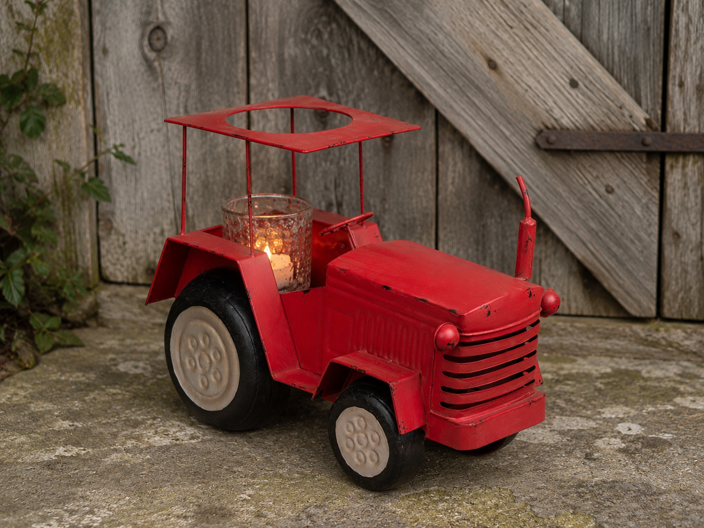 Retro Fahrzeug Traktor rot - Länge 43 cm