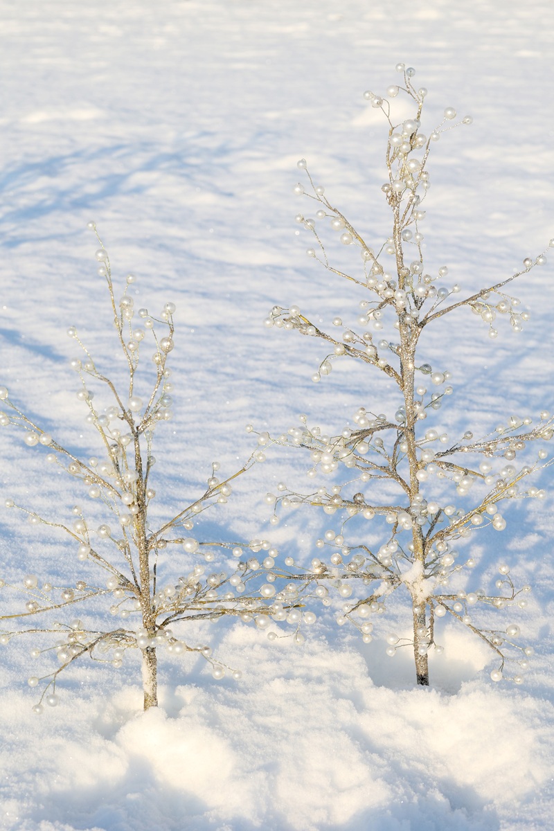 Weihnachtsbaum (größeres Modell) mit Perlen und Golddraht - Höhe ca. 68 cm