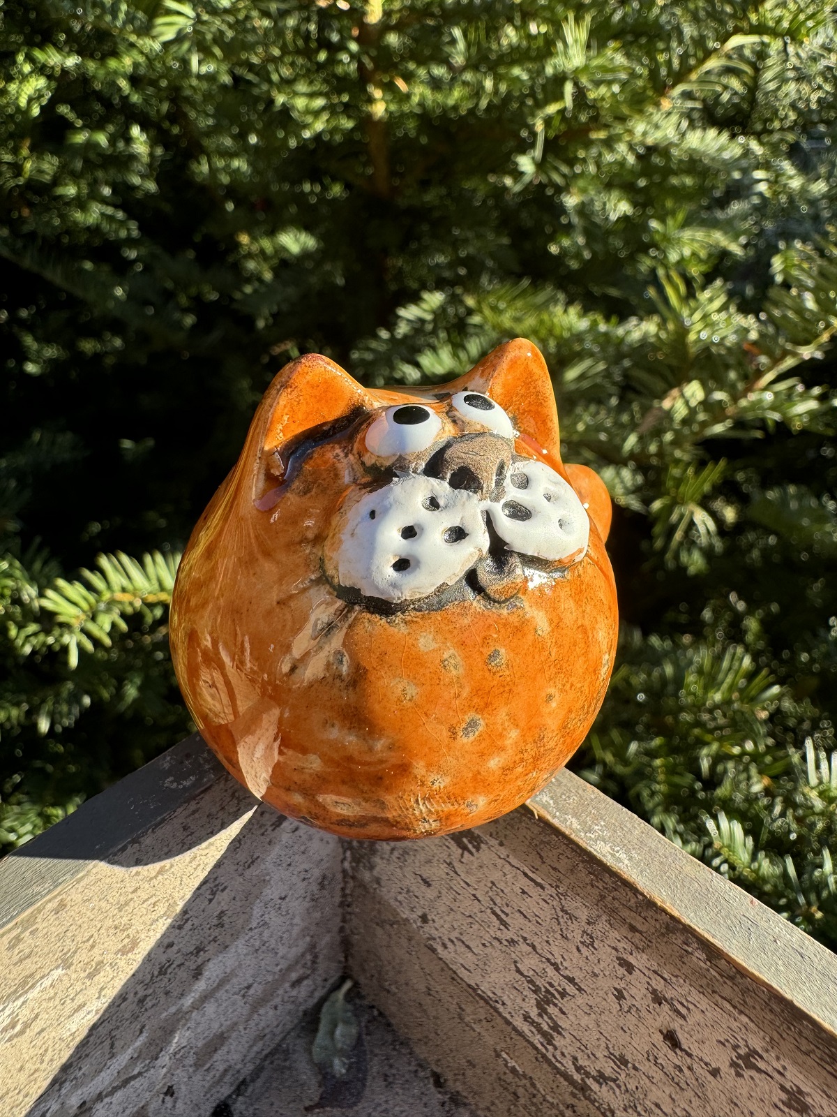 Keramik Mini Katze Garfield orangebraun - Höhe 4,8 cm