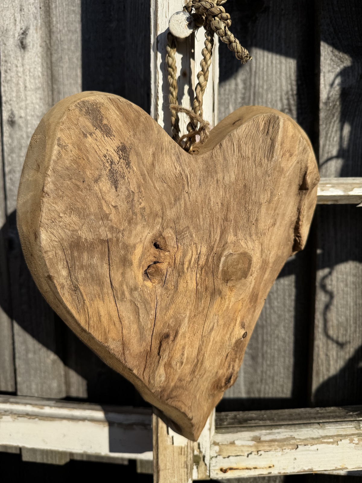 Teak Holz Herz groß zum hängen - Höhe 32 cm