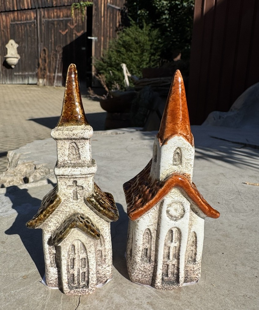2tlg. Keramik Mini Kirche Naturtöne - Höhe 11 cm