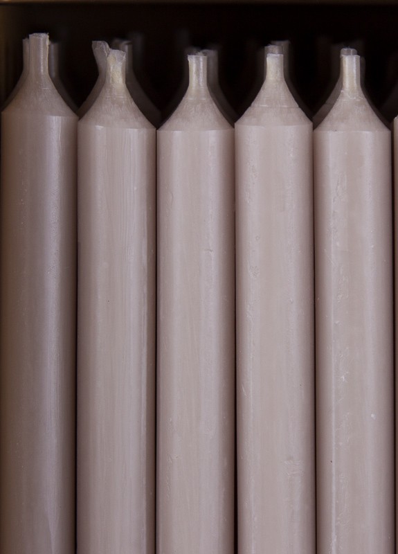 5 Mini Stabkerzen kurz 110 x 13 mm - Farbe Taupe