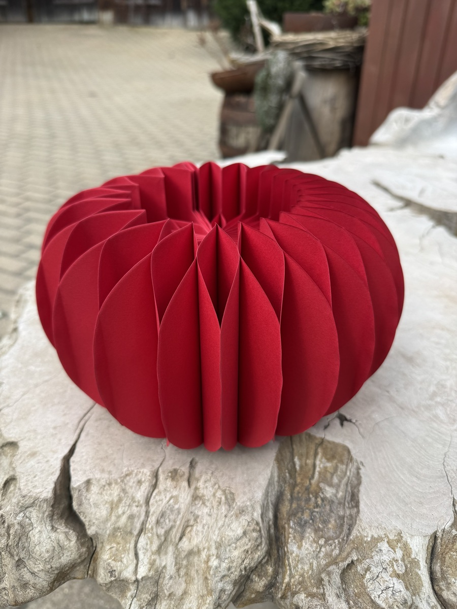 Papiersockel Rot klein zum Auffalten – Ø ca. 25 cm
