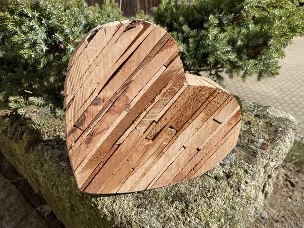 Pfirsich Holz Herz liegend mini - 20 cm