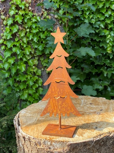 Edelrost Tannenbaum mit Stern klein - Höhe 23 cm