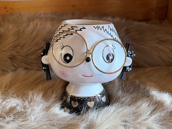 Keramik Gefäß Mädchen Trend Style mit Brille klein - Höhe 10 cm